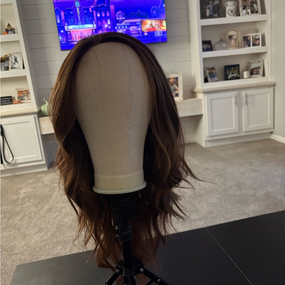 Chelsey smith crowns petite long brunette with highlights free parting wig